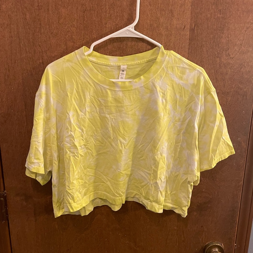 Lululemon All Yours cropped tee tie dye size 12